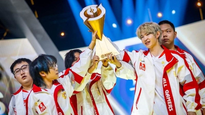 AG.AL jadi Tim Esports Ke-10 yang Menangkan EWC 2025 Berkat KWC