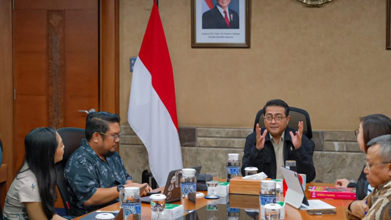 Menteri Ekonomi Kreatif Bahas Pengembangan Industri Esport dengan Moonton