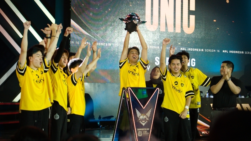 ONIC Esports Rebut Tahta MPL ID Season 16, Kunci Tiket M7 dengan Kemenangan 4–1 atas Alter Ego