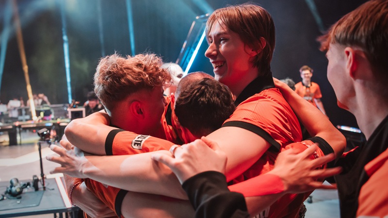 Champions Paris 2025: Laga Dramatis, FNATIC Paksa Paper Rex Turun ke Lower-Bracket