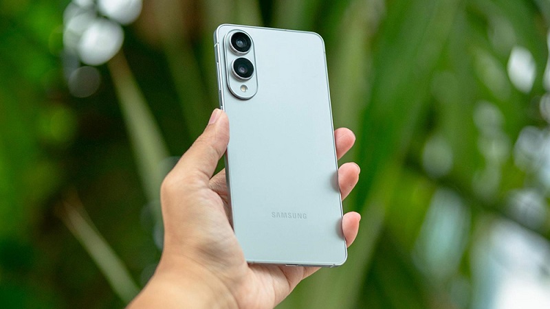 Resmi Hadir di Indonesia, Ini Kelebihan & Fitur Canggih Galaxy S25 Edge