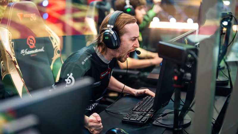 Sembilan Tahun Berkarir di DOTA 2, Quinn Resmi Pensiun dari Skena Kompetitif