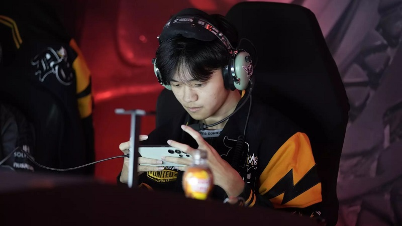 MPL ID S15: Dewa United Esports Bungkam EVOS!