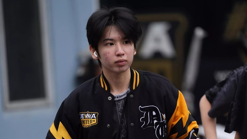 MPL ID S16: Reyy Akui Dewa United Harus Banyak Improve Usai Kembali Takluk dari Bigetron